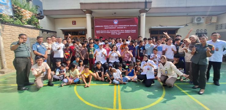 BEGINI CARA LPPM UNHAN RI BERBAGI KEBAHAGIAAN  DI PANTI ASUHAN YAYASAN BHAKTI KASIH ABBA BOGOR